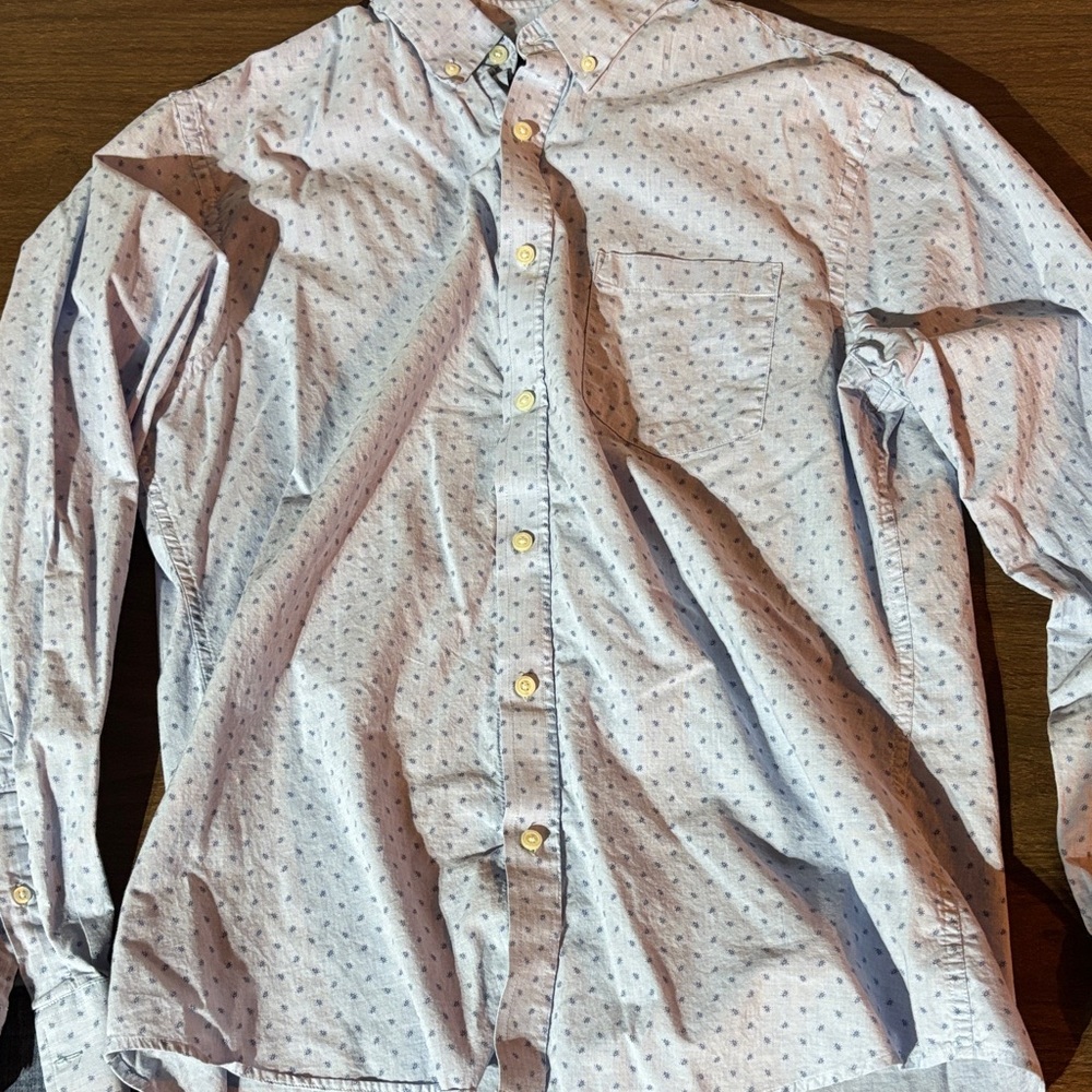 Banana Republic Light Blue Button Down Shirt